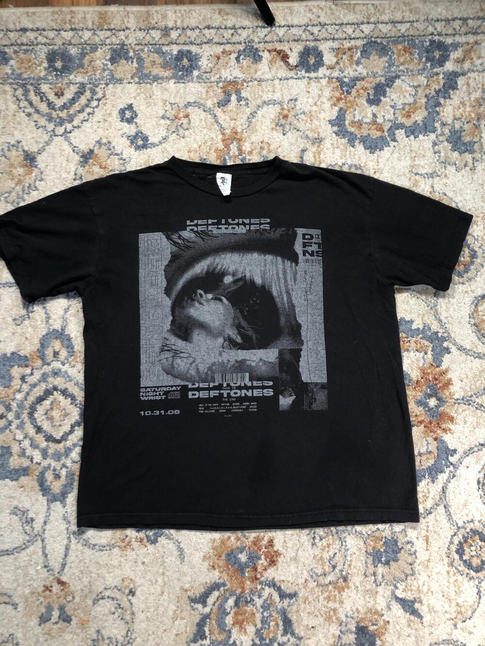 Deftones Shirt Mens Large Black Saturday Night Wrist Album Graphic Tee
